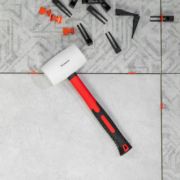 Киянка резиновая, 680 г, белая резина, фибергласовая рукоятка Matrix